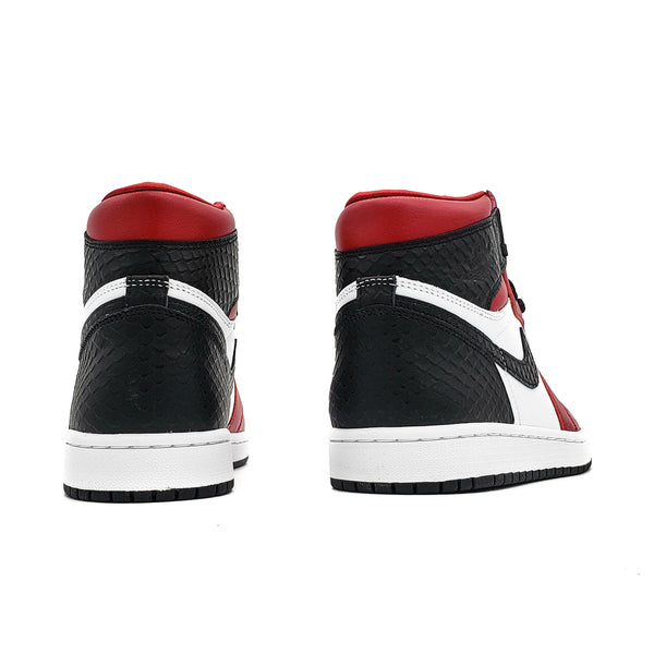 AIR JORDAN 1 RETRO HIGH SATIN SNAKE CHICAGO (WOMEN'S) 2020