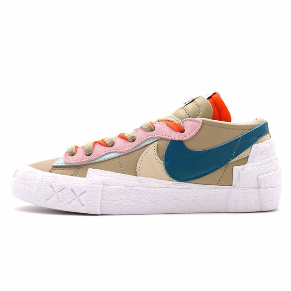 SACAI X KAWS X NIKE BLAZER LOW REED 2021