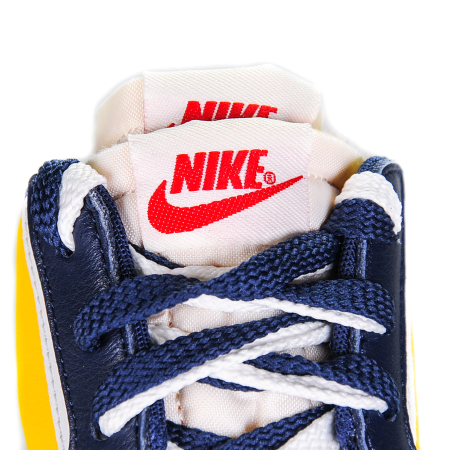 NIKE BLAZER MID SACAI SNOW BEACH