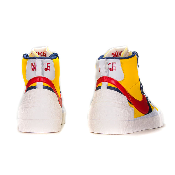 NIKE BLAZER MID SACAI SNOW BEACH
