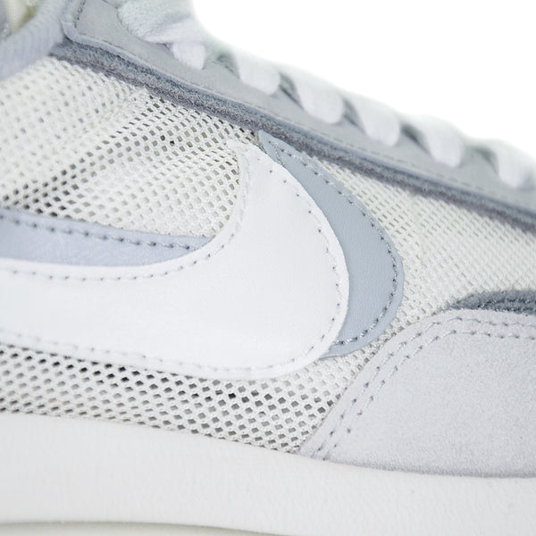 NIKE LD WAFFLE SACAI SUMMIT WHITE