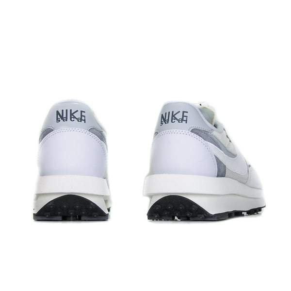 NIKE LD WAFFLE SACAI SUMMIT WHITE